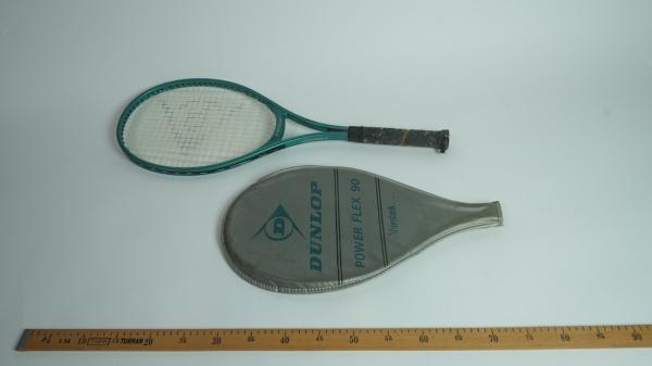 Tennis racket