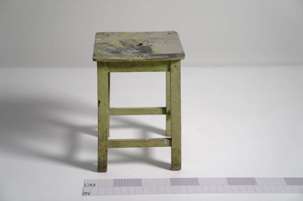 Wooden chair without backrest