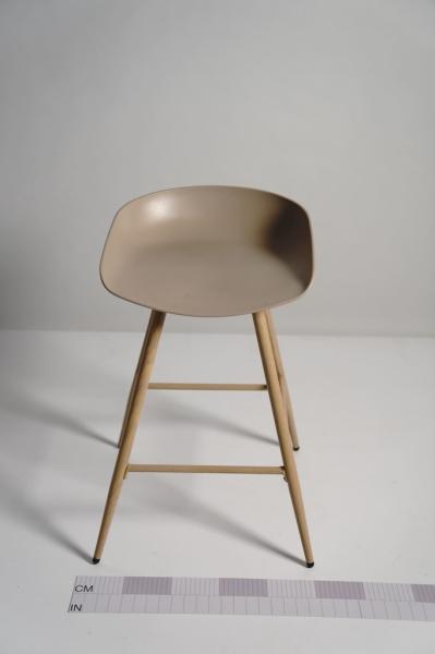 Bar stool