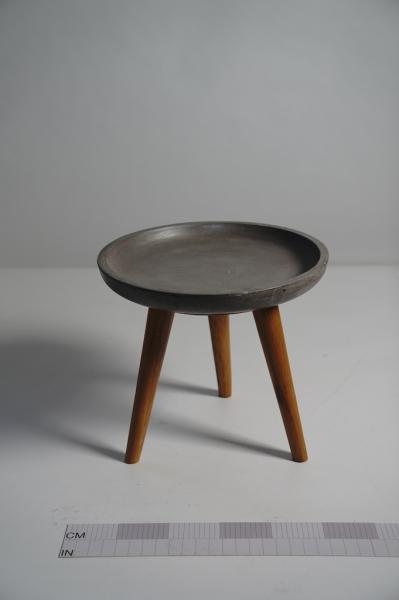 Round table