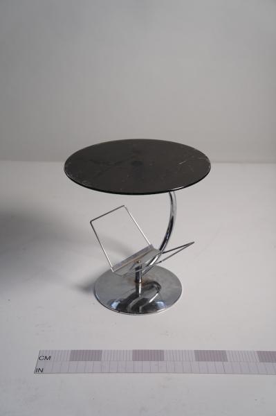 Small coffee table for magazines